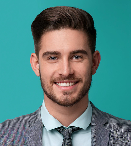 أنور المصري